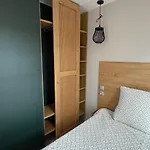 De Charme Pres De Santa Giulia 木屋 *