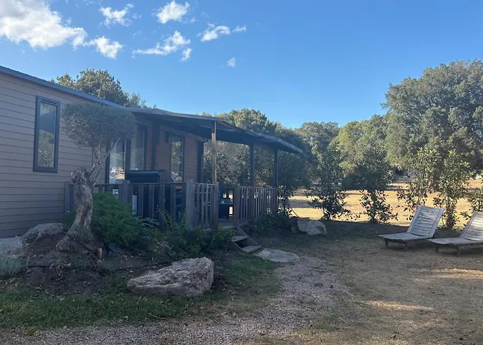 De Charme Pres De Santa Giulia 木屋 *